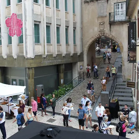 R3 - Lovers - Arco De Almedina * コインブラ