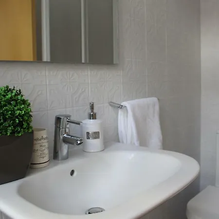 Apartamento R3 - Lovers - Arco De Almedina *