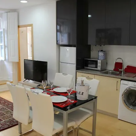 R3 - Lovers - Arco De Almedina コインブラ