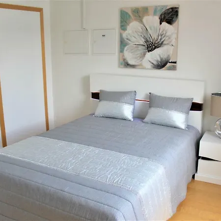 R3 - Lovers - Arco De Almedina